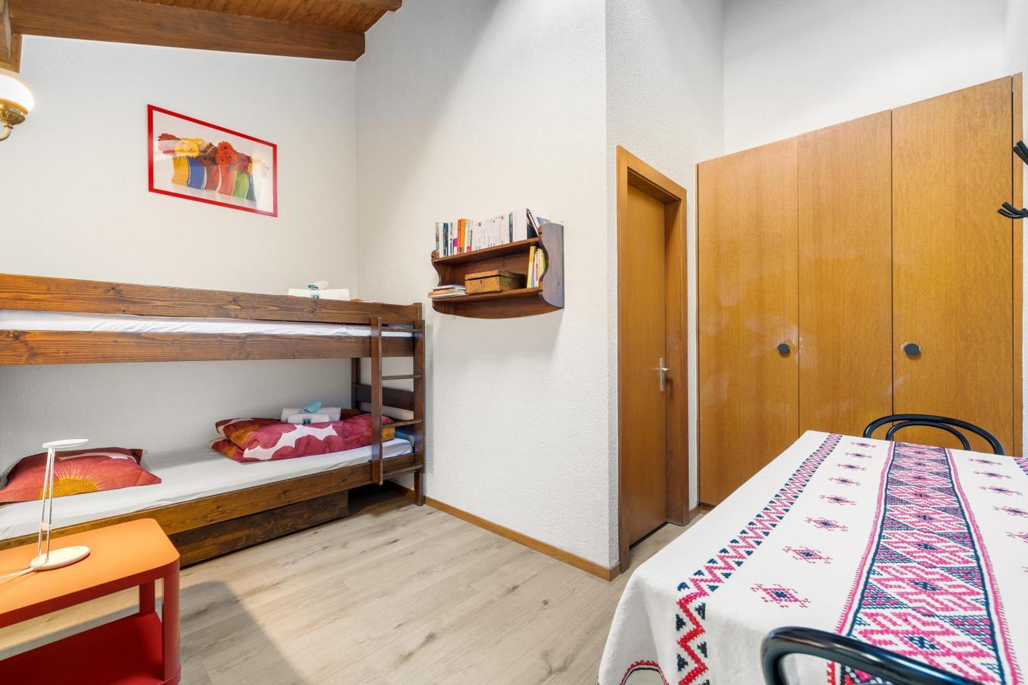 Appartement Duplex Cosy Aux Bains De Saillon Extérieur photo